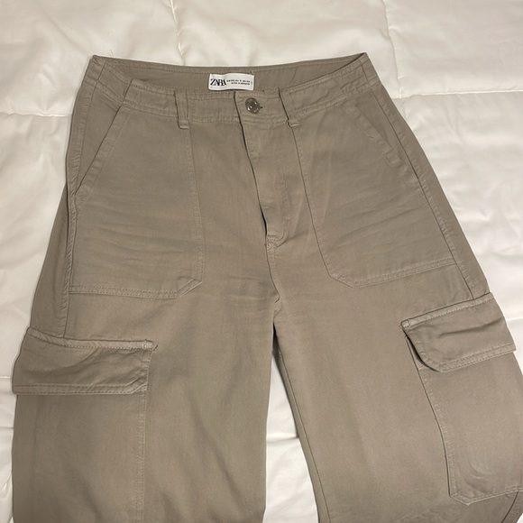 Zara Cargo Pants - Picture 6 of 7